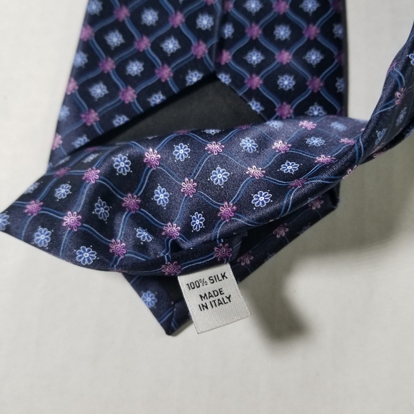 Valentino Men's Tie Made In Italy Blue 100% Silk Woven Necktie Floral - Picture 3 of 6